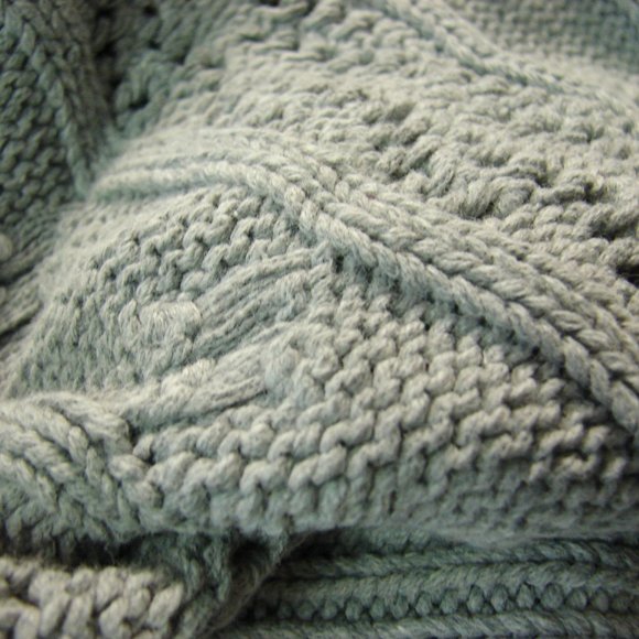 Lt Gray Cable Knit Flare Sleeve Cardigan Sweater L - Picture 15 of 16